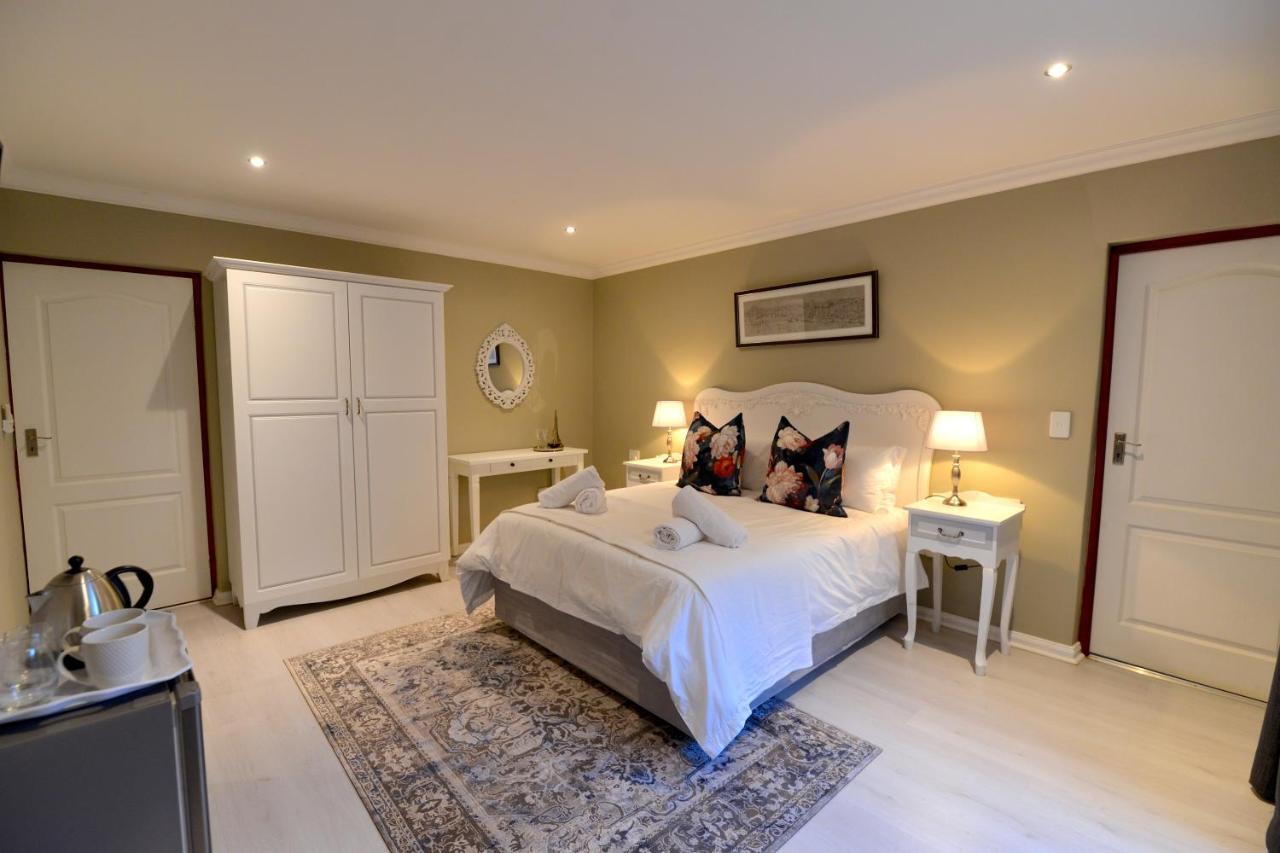 Château La Mer Exclusive Guesthouse Hartbeespoort Eksteriør bilde
