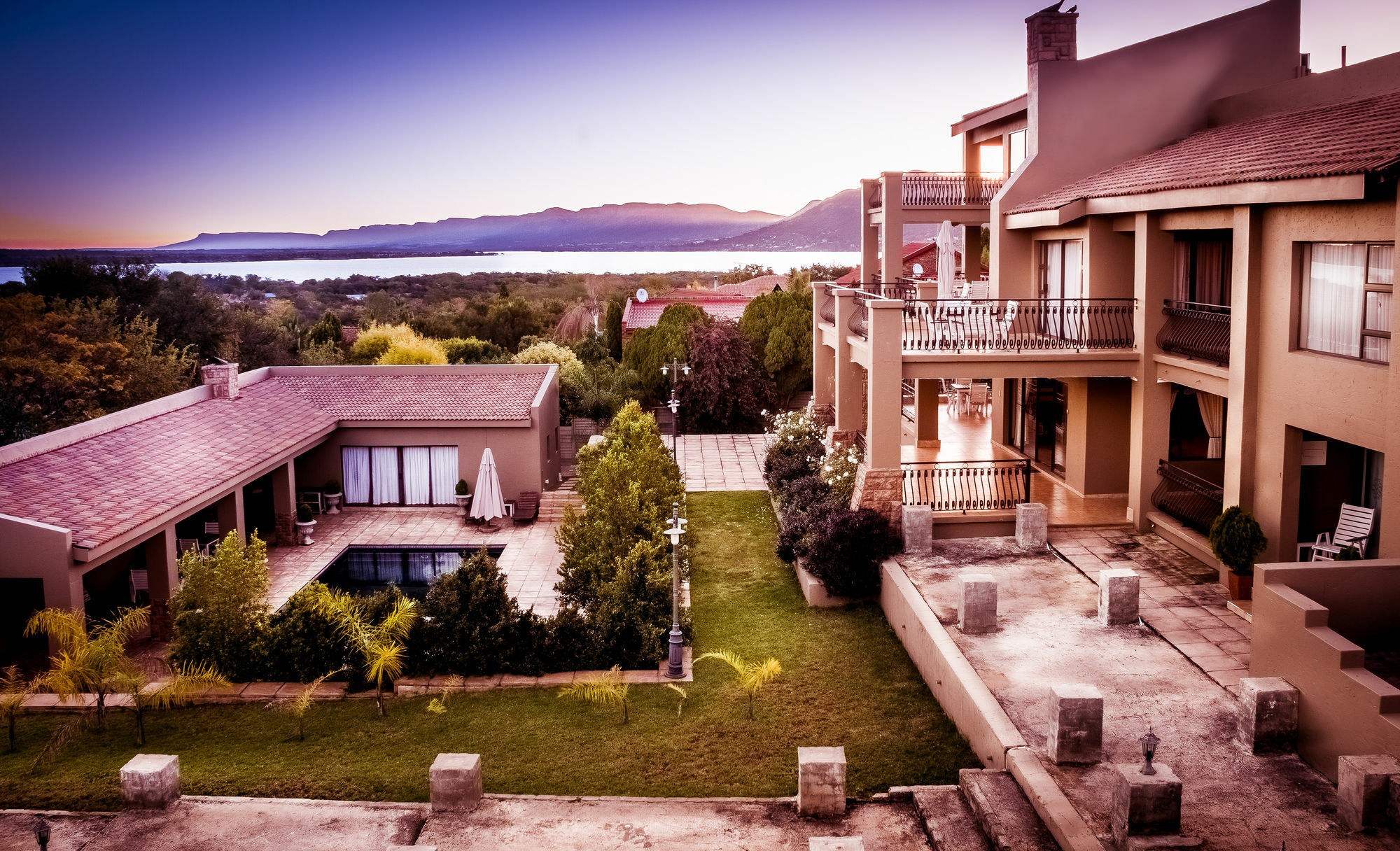 Château La Mer Exclusive Guesthouse Hartbeespoort Eksteriør bilde